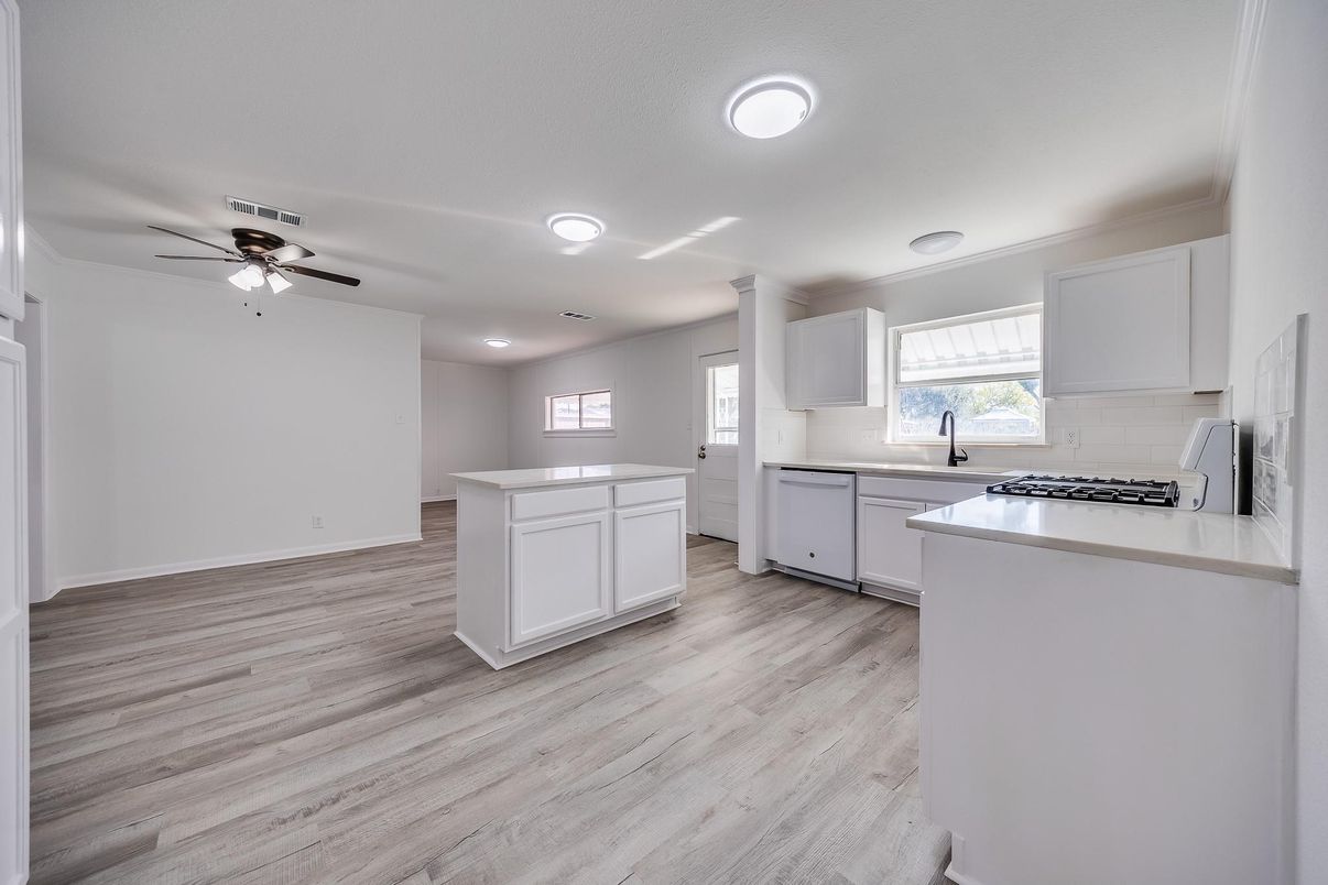 Interior, Kitchen, Recessed Lighting, Wood Texture Flooring