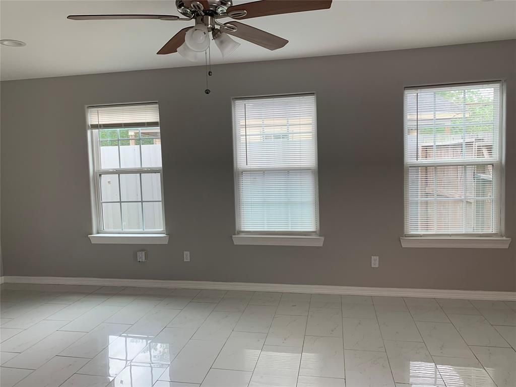 Empty room, Interior, Marble, Recessed Lighting