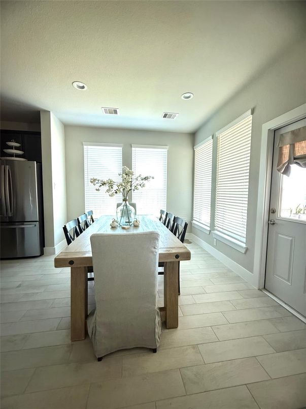 Dining room, Interior, Kitchen, Recessed Lighting