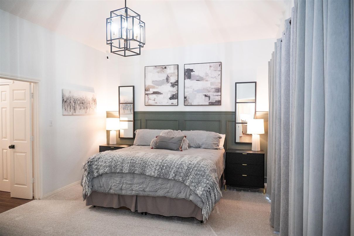 Bedroom, Interior, Pendant Lights