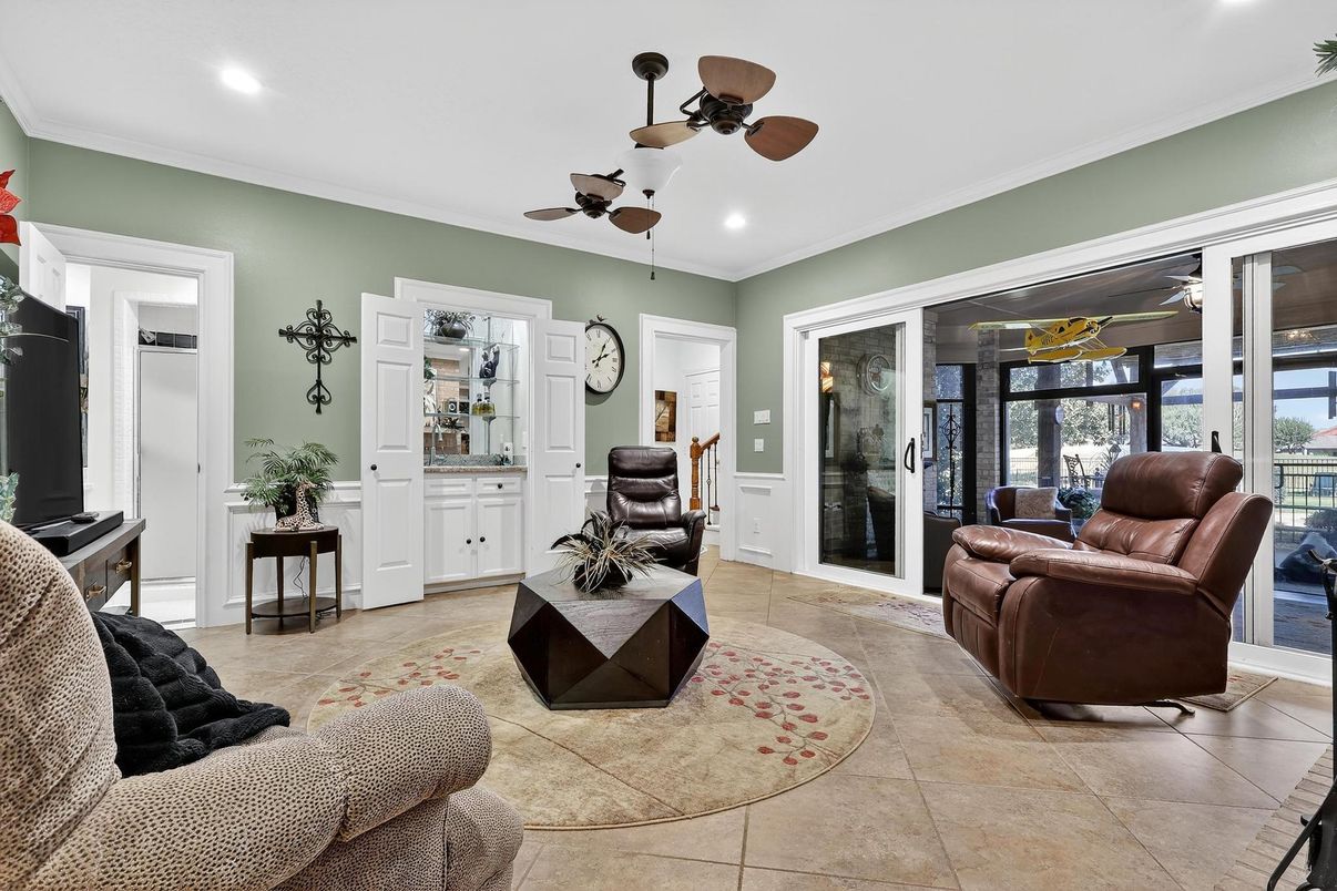 Interior, Living room, Recessed Lighting