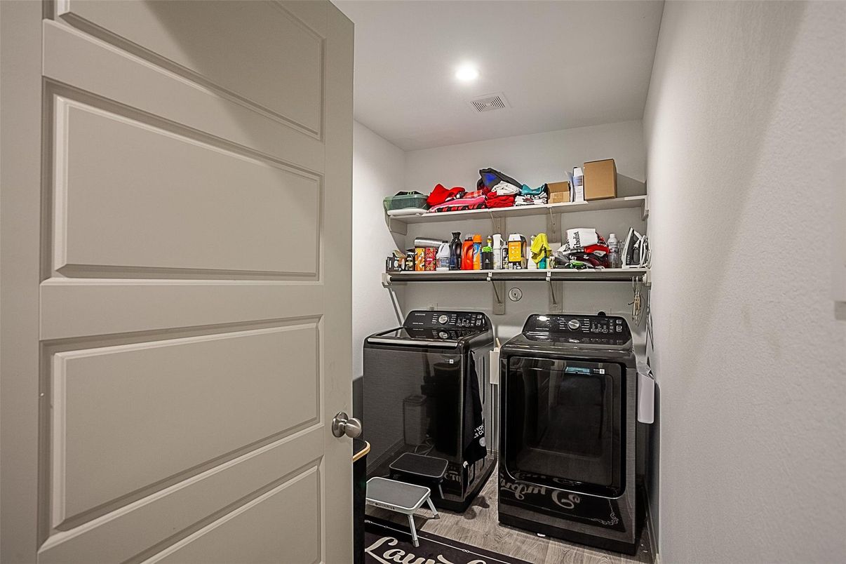 Interior, Recessed Lighting, Washer
