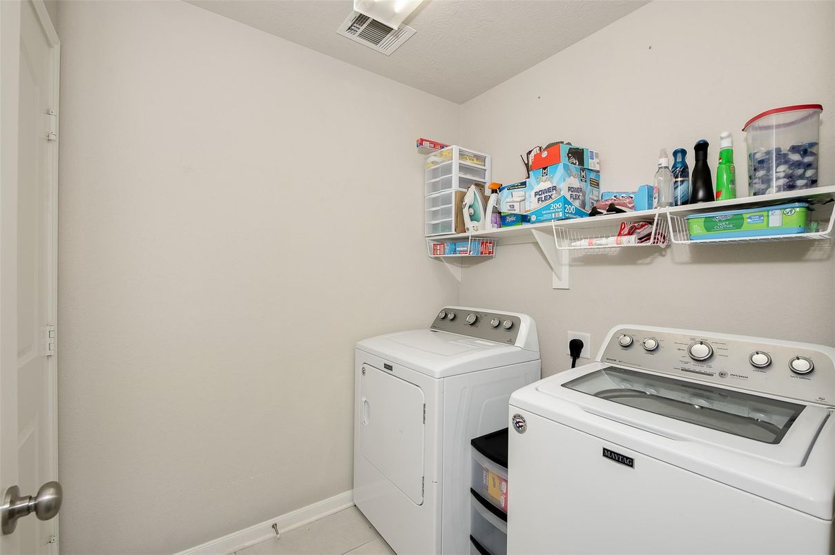 Interior, Washer