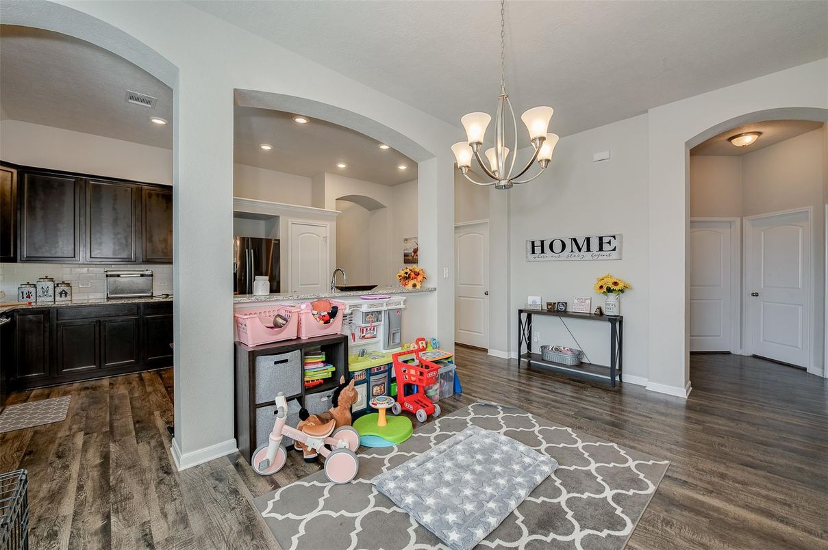 Chandelier, Interior, Kitchen, Recessed Lighting, Wood Texture Flooring