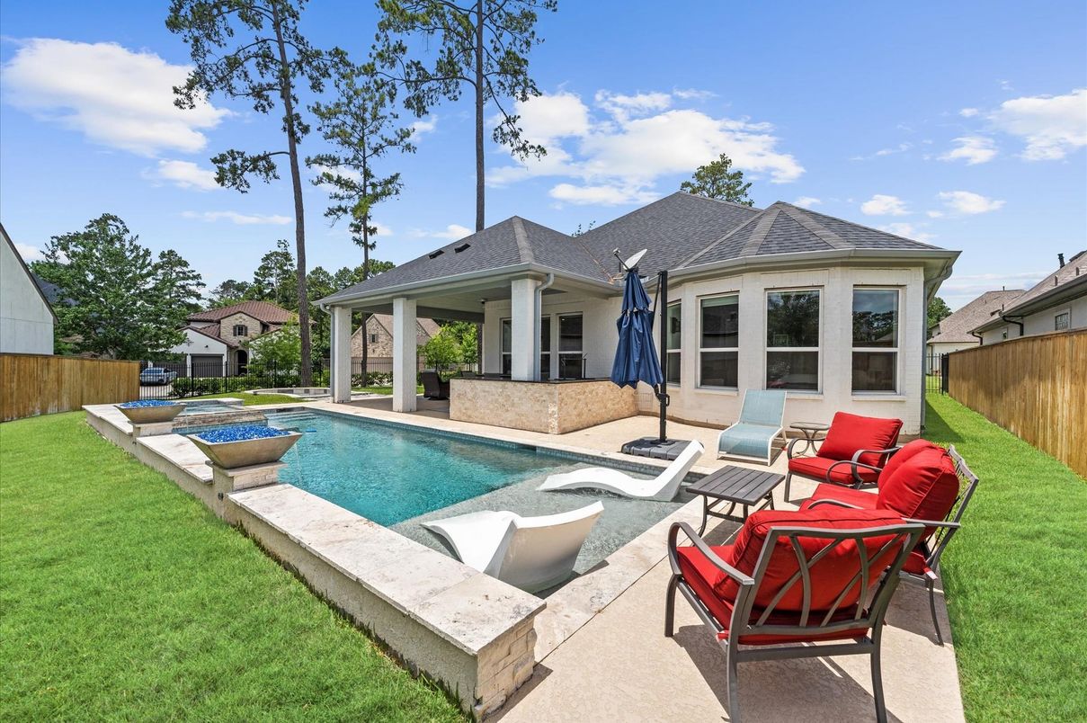 Backyard, Exterior, Pool