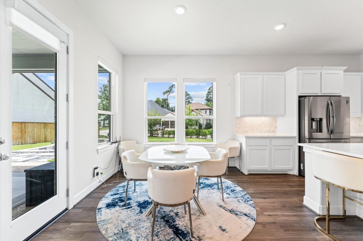 Dining room, Interior, Kitchen, Recessed Lighting, Stainless Steel Appliances, Wood Texture Flooring