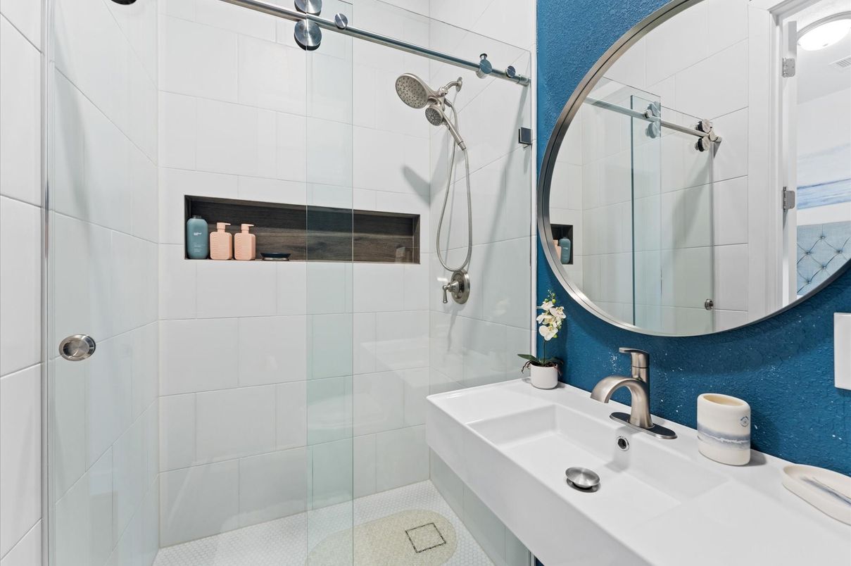 Bathroom, Glass Shower, Interior