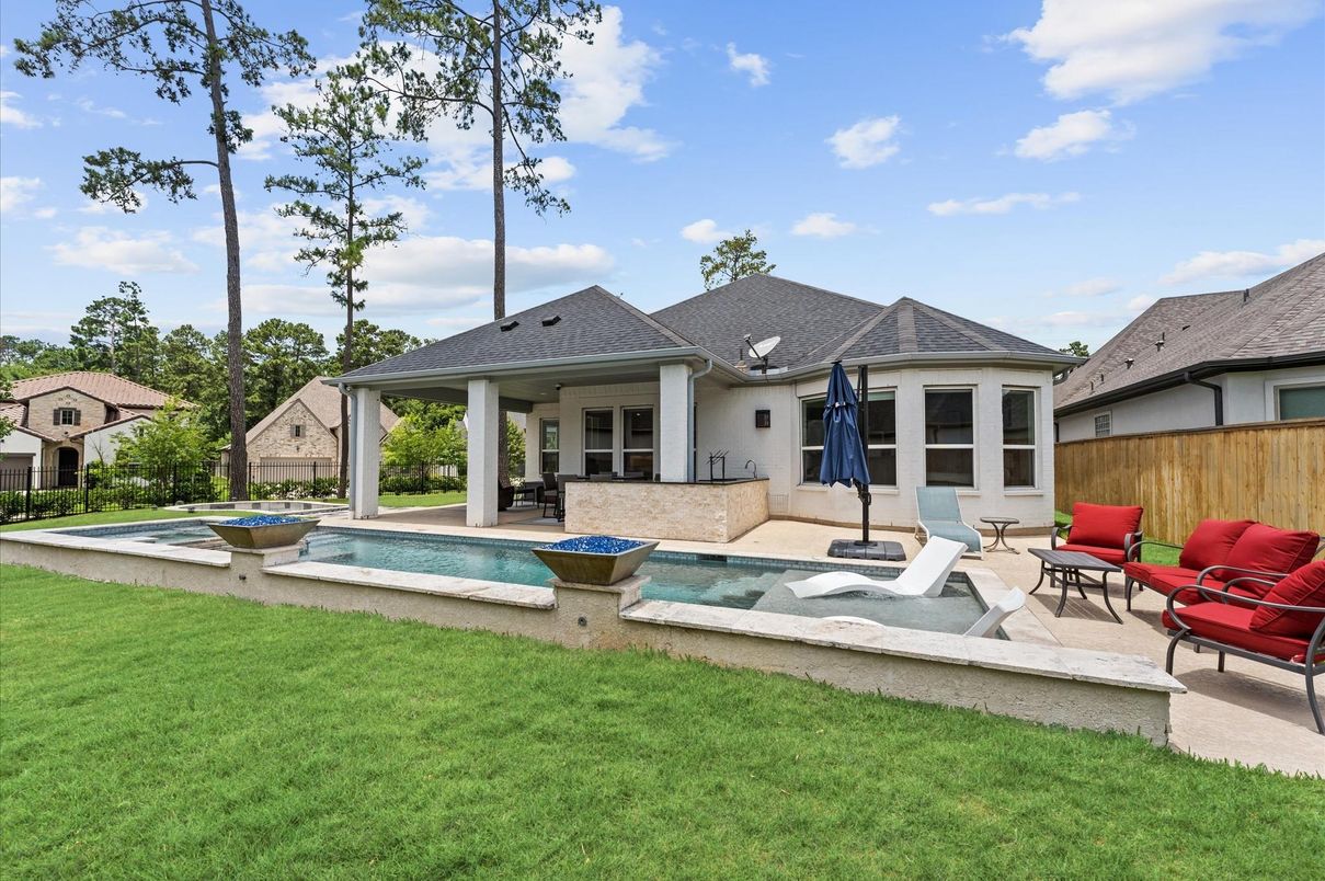 Backyard, Exterior, Pool