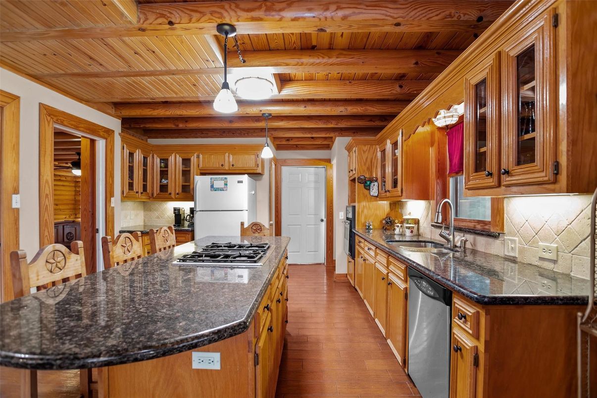 Interior, Kitchen, Pendant Lights, Wooden Beams, Wooden Ceilings, Wood Texture Flooring