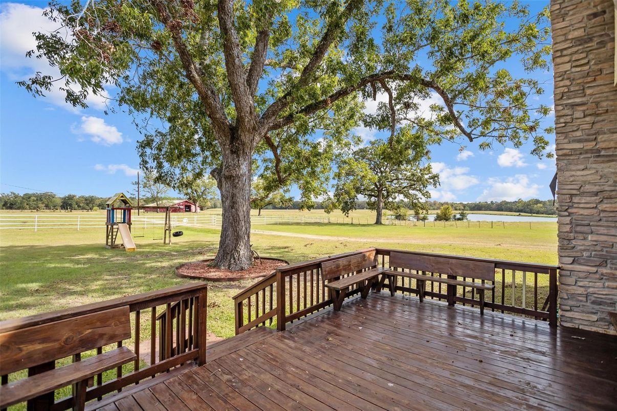 Backyard, Exterior, Playground