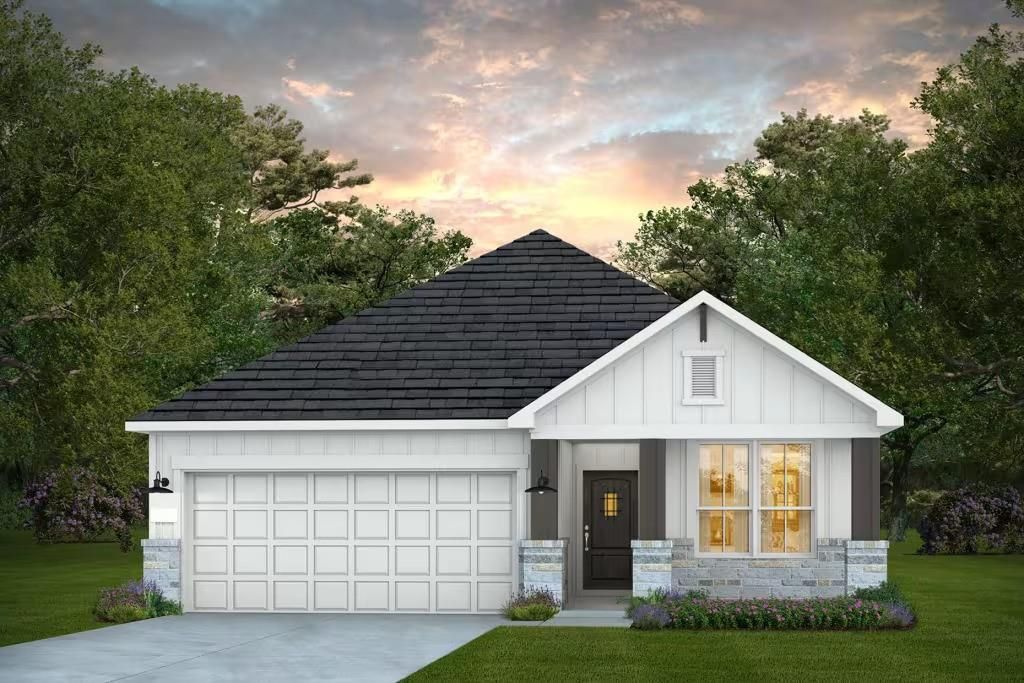 Attached, Exterior, Facade, Brick Traditional