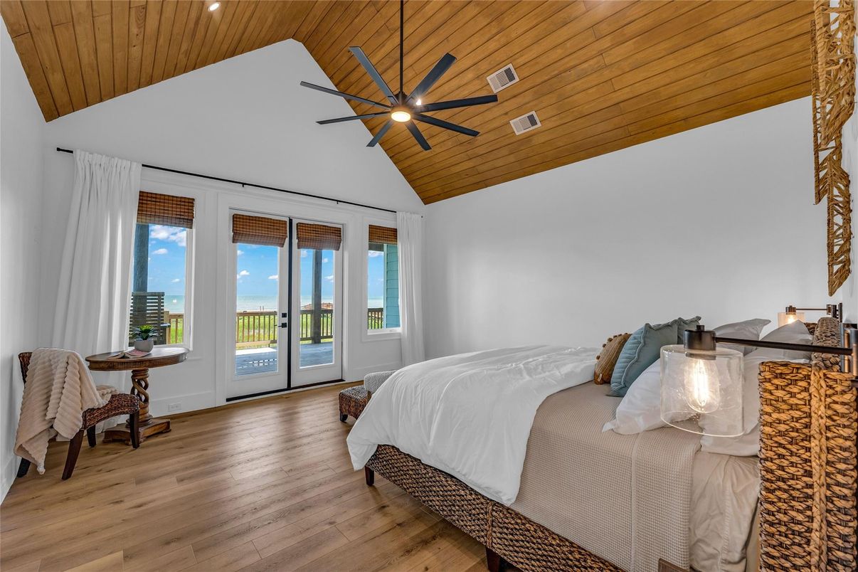 Bedroom, Interior, Recessed Lighting, Water, Wooden Ceilings, Wood Texture Flooring