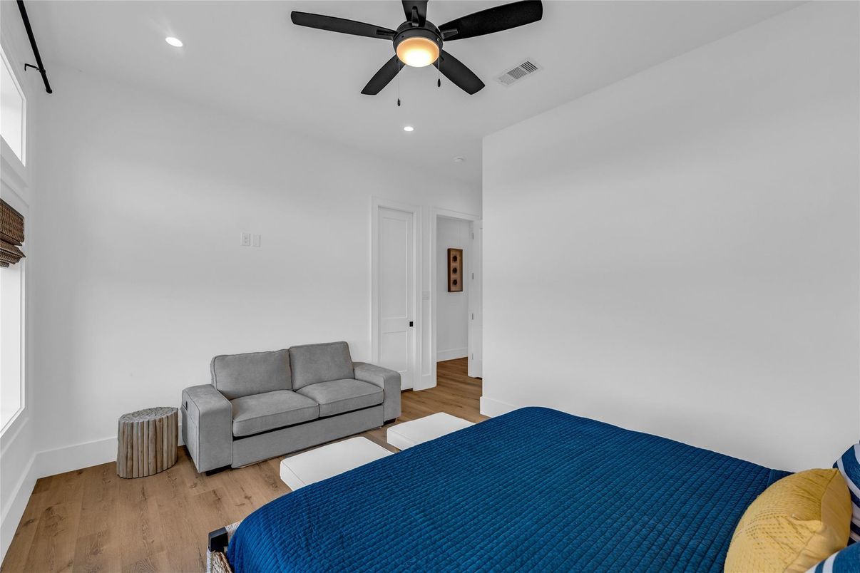 Bedroom, Interior, Recessed Lighting, Wood Texture Flooring