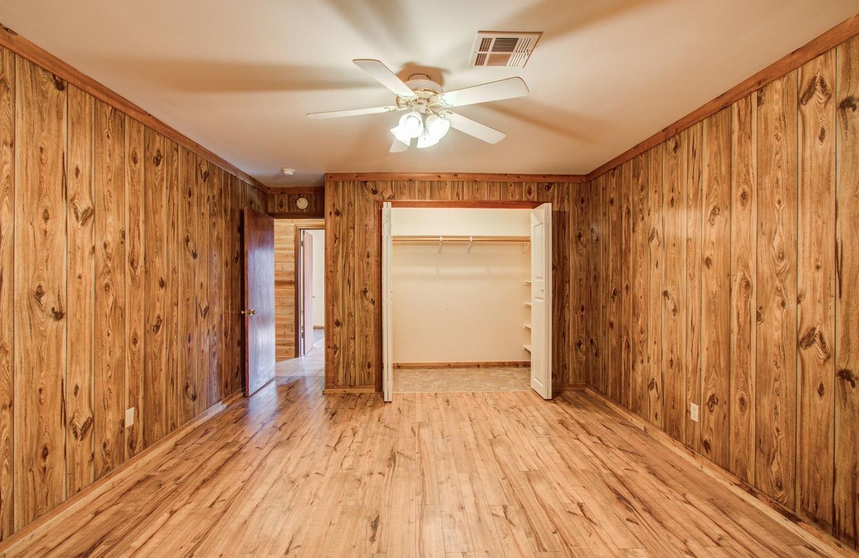 Empty room, Interior, Wood Texture Flooring, Wooden Walls