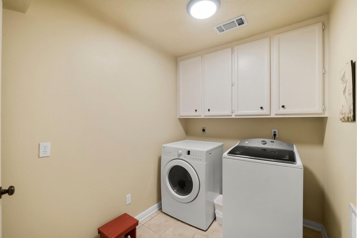 Interior, Recessed Lighting, Washer