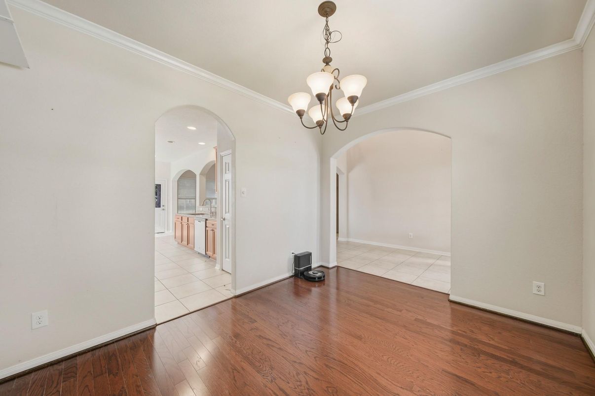 Chandelier, Empty room, Interior, Recessed Lighting, Wood Texture Flooring