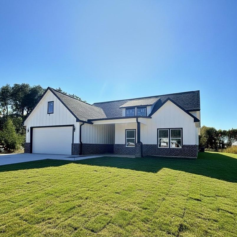 Attached, Backyard, Exterior, Facade, Brick Facade, Farmhouse