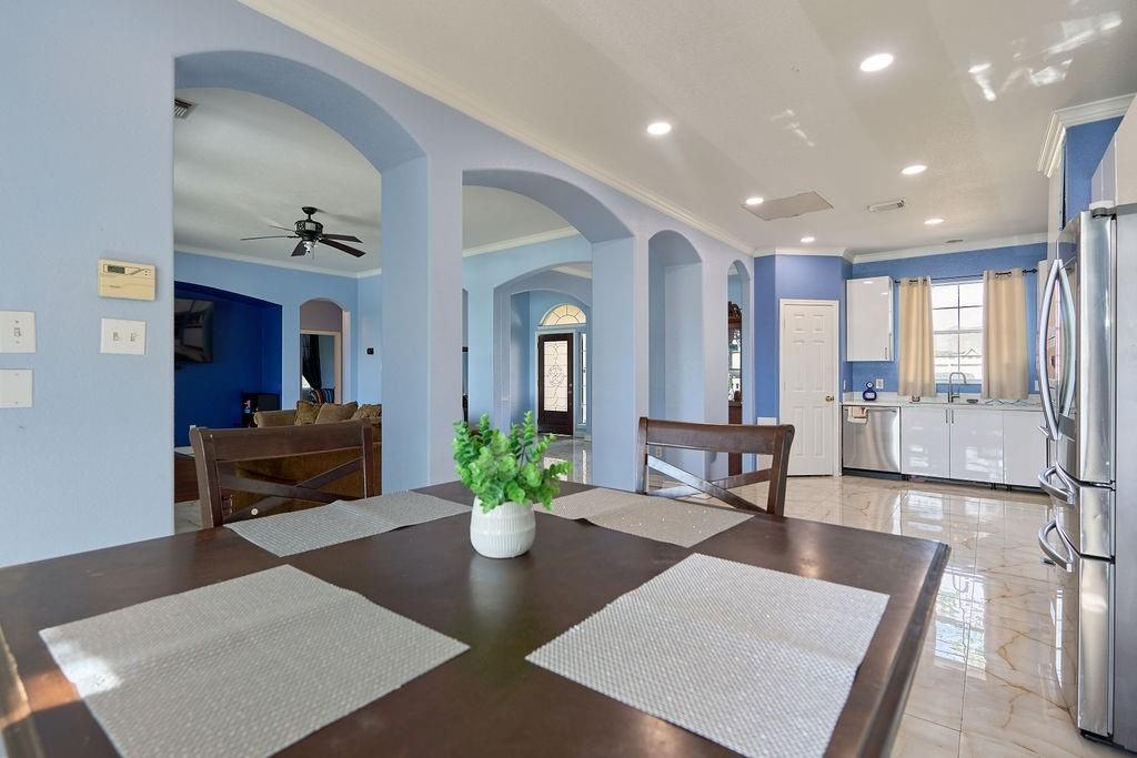 Interior, Kitchen, Recessed Lighting