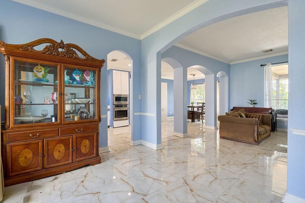 Chandelier, Interior, Kitchen, Living room, Marble, Pendant Lights, Stainless Steel Appliances