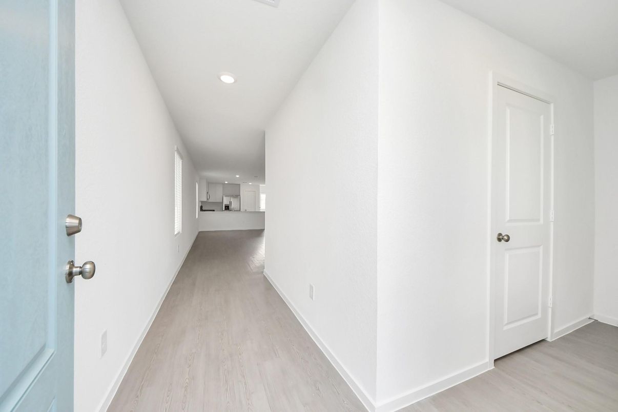 Interior, Recessed Lighting, Wood Texture Flooring