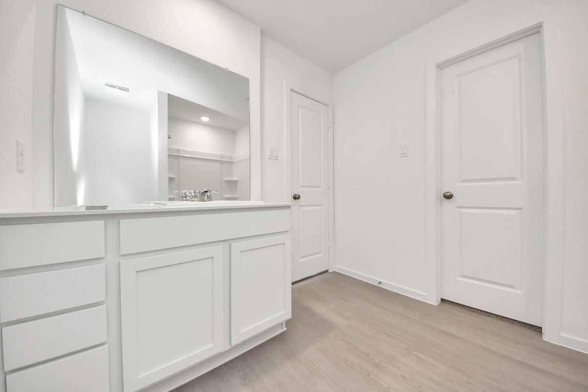 Bathroom, Interior, Recessed Lighting, Wood Texture Flooring