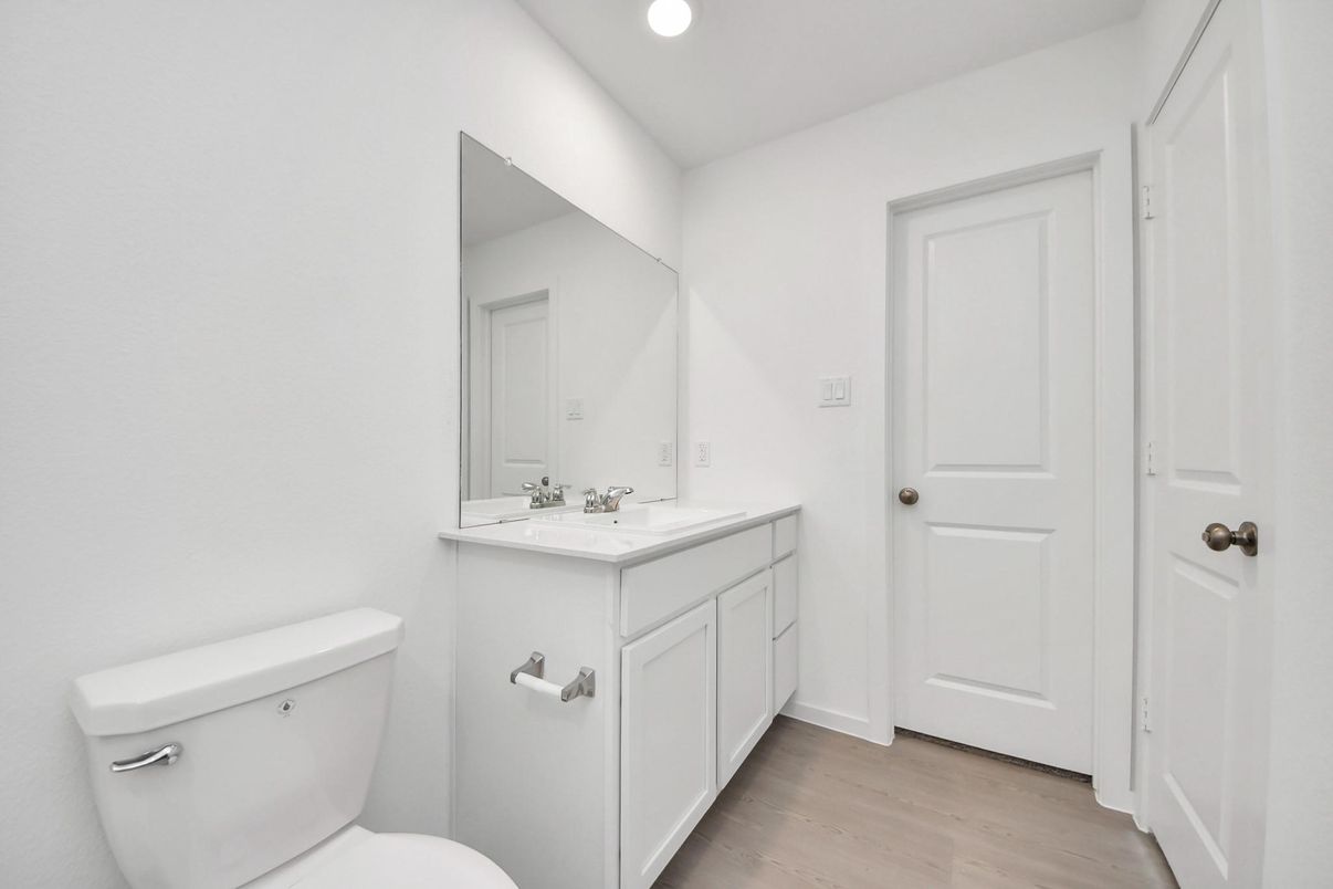 Bathroom, Interior, Recessed Lighting, Wood Texture Flooring