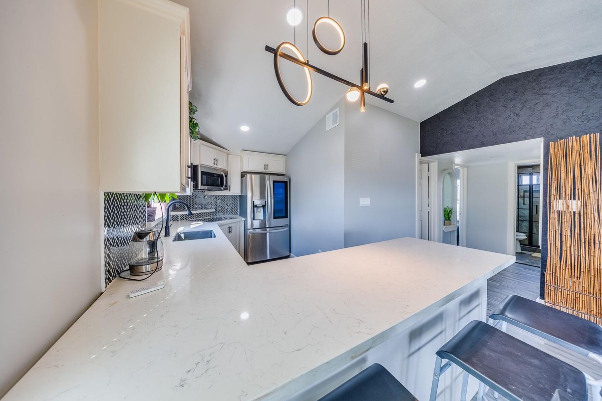 Interior, Kitchen, Pendant Lights, Recessed Lighting, Stainless Steel Appliances