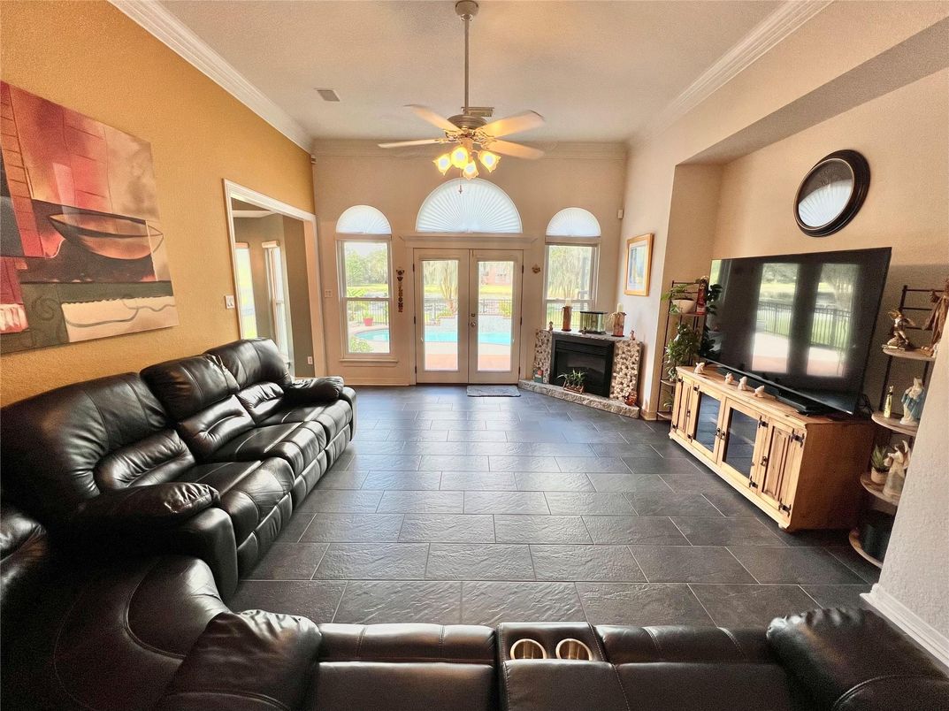 Fireplace, Interior, Living room