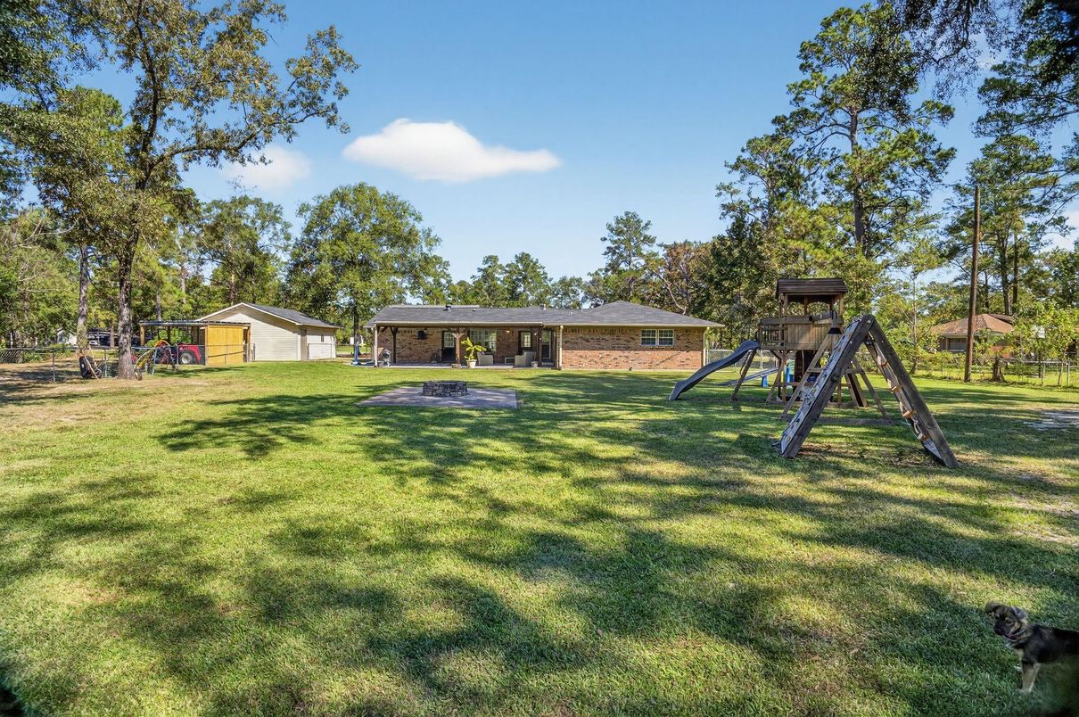 Backyard, Exterior, Playground