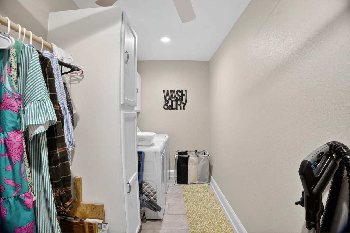 Interior, Recessed Lighting, Washer