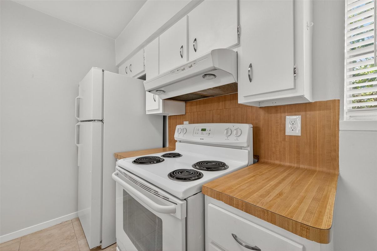 Interior, Kitchen, Wooden Walls
