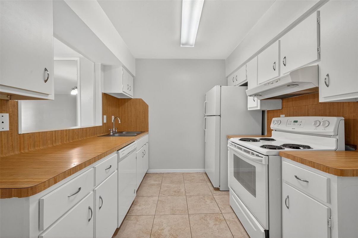 Interior, Kitchen