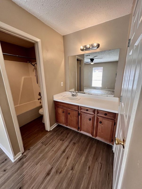 Bathroom, Dual Sink Vanities, Interior, Wood Texture Flooring