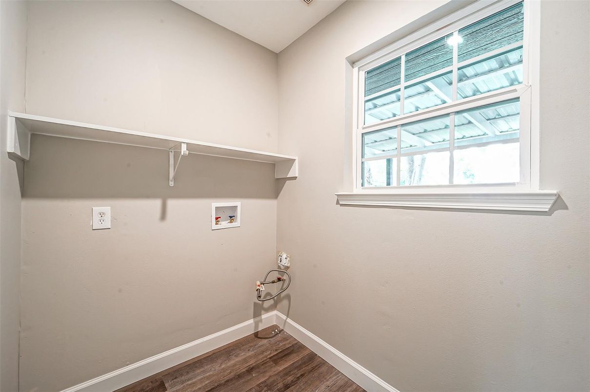 DE Listing image placeholder