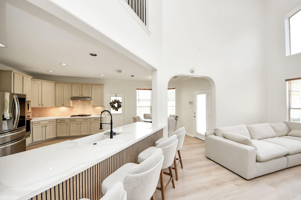 Interior, Kitchen, Living room, Recessed Lighting, Stainless Steel Appliances, Wood Texture Flooring