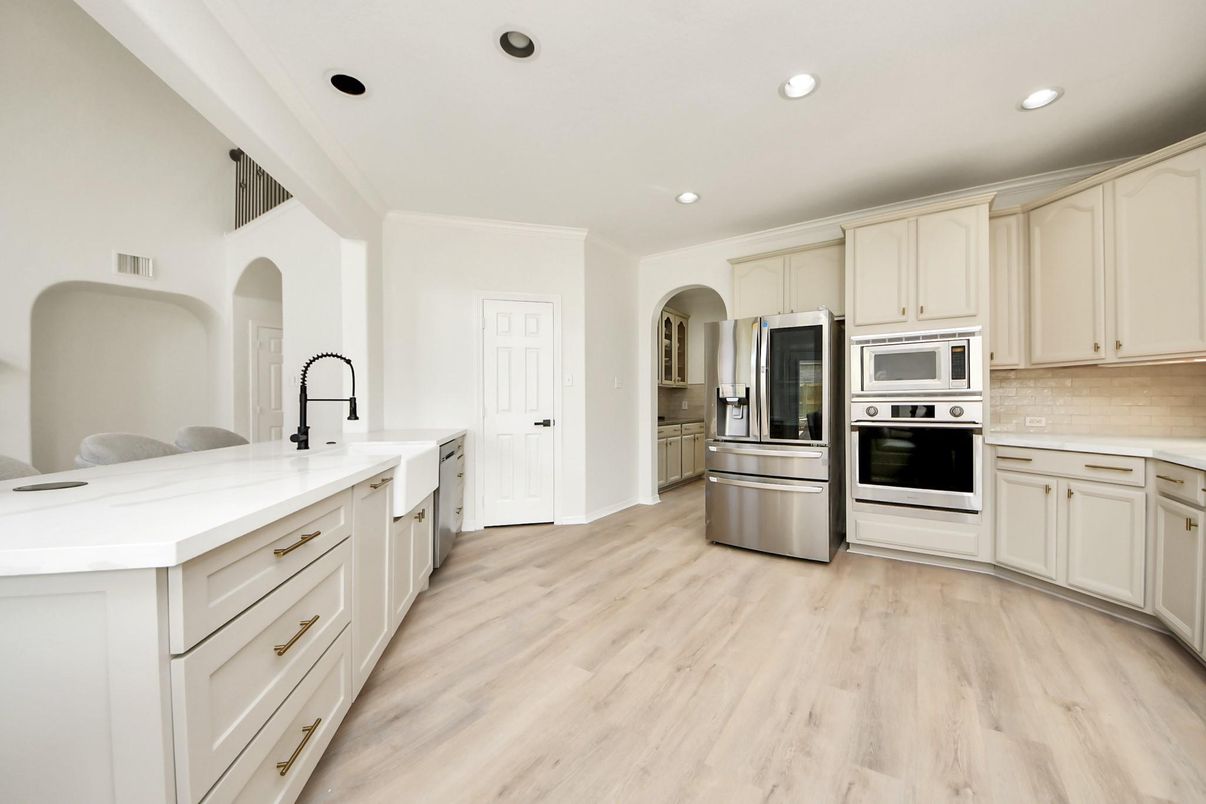 Interior, Kitchen, Recessed Lighting, Stainless Steel Appliances, Wood Texture Flooring
