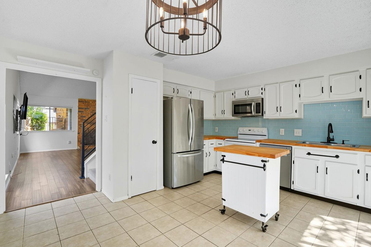 Interior, Kitchen, Wood Texture Flooring