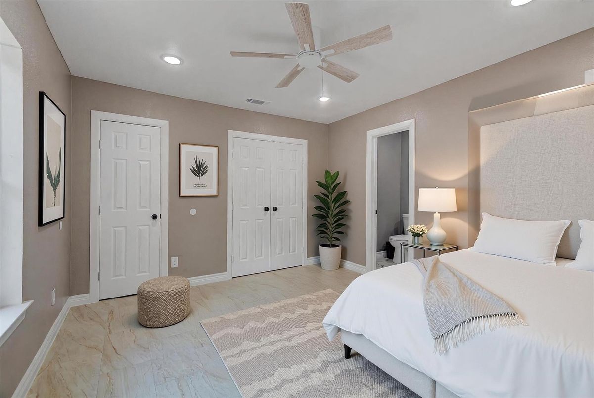 Bedroom, Interior, Recessed Lighting