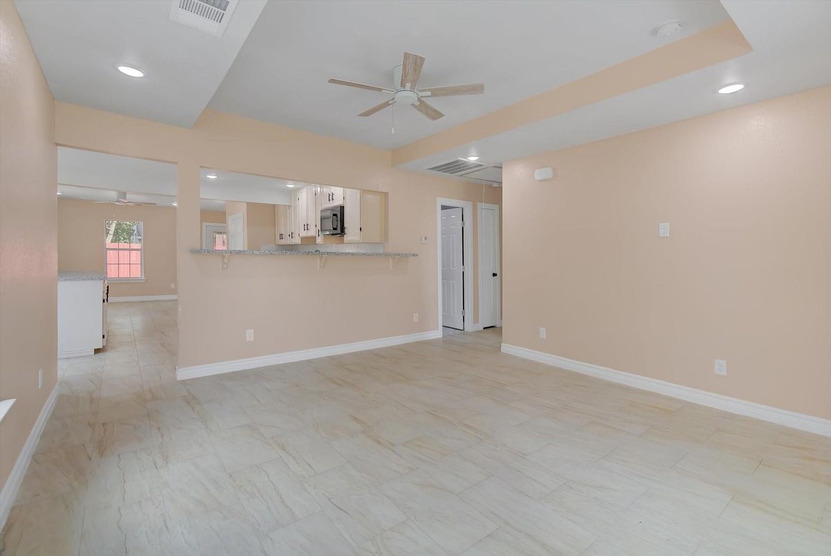 Empty room, Interior, Kitchen, Marble, Recessed Lighting