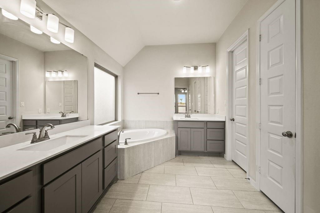 Bathroom, Dual Sink Vanities, Interior