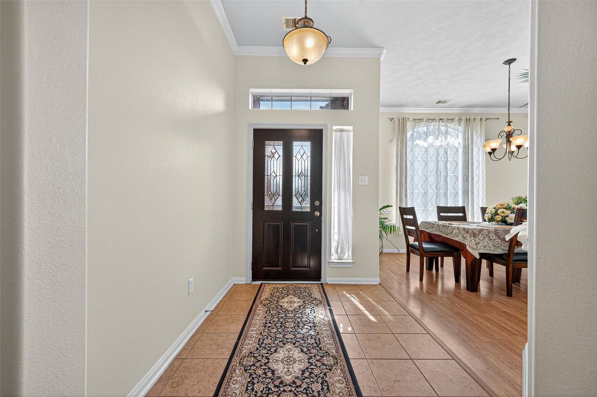 Chandelier, Dining room, Interior, Pendant Lights, Wood Texture Flooring