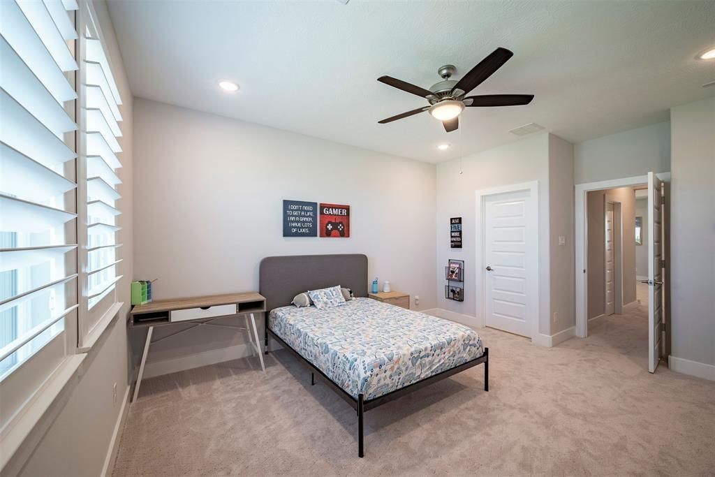 Bedroom, Interior, Recessed Lighting