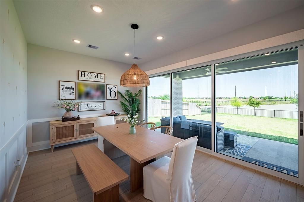 Dining room, Interior, Pendant Lights, Recessed Lighting, Wood Texture Flooring