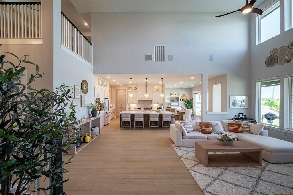 Interior, Kitchen, Living room, Pendant Lights, Recessed Lighting, Wood Texture Flooring