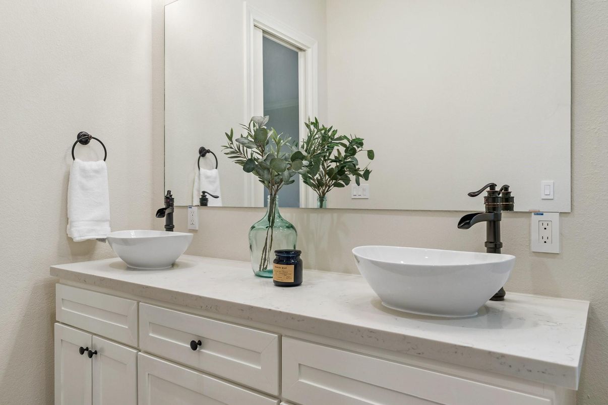 Bathroom, Free Standing Baths, Interior