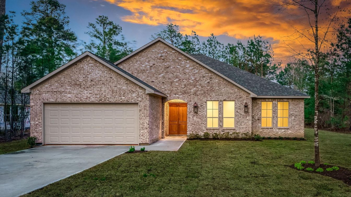 Attached, Exterior, Facade, Brick Facade, Brick Traditional