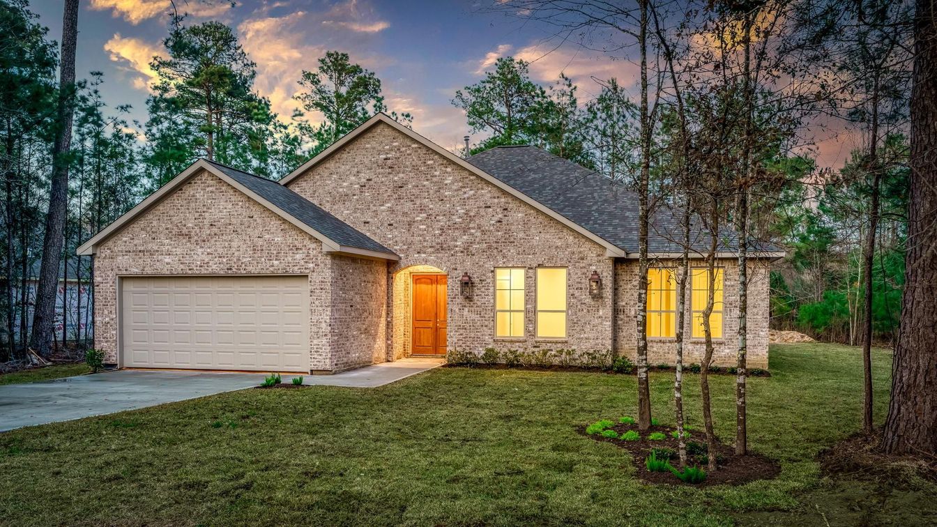 Attached, Exterior, Facade, Brick Facade, Brick Traditional