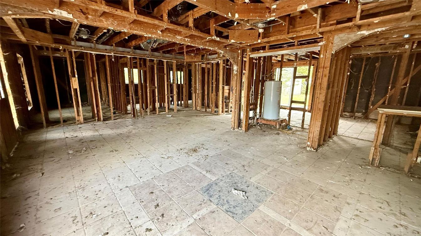 Interior, Wooden Beams
