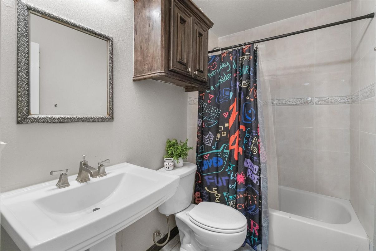 Bathroom, Interior