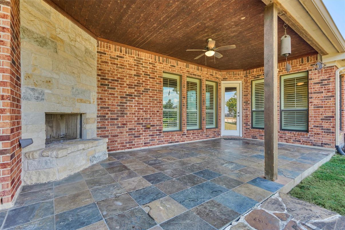 Exterior, Fireplace